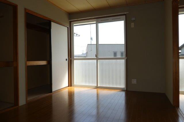 拡大写真:総社市小寺 2階202の洋室