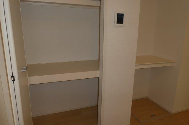 拡大写真：総社市井尻野 1階101の収納(イメージ)
