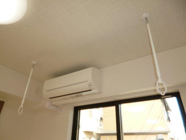 拡大写真:倉敷市老松町1丁目 1階107の室内物干し