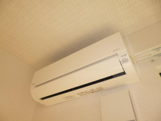 拡大写真:倉敷市水江 1階103のエアコン(イメージ)