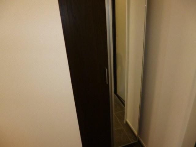拡大写真:倉敷市真備町川辺 1階102のシューズボックス
