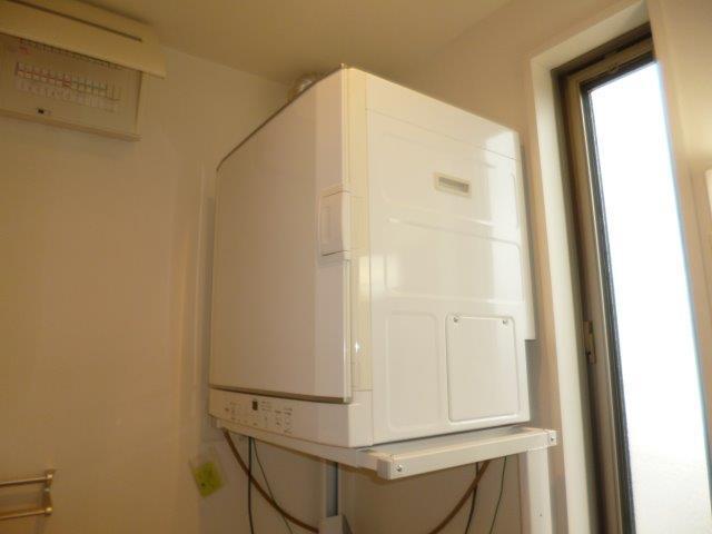 拡大写真:倉敷市老松町1丁目 101のガス乾燥機