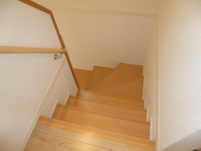 拡大写真:倉敷市老松町1丁目 101の階段