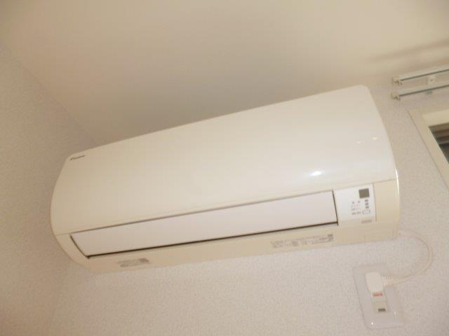 拡大写真:倉敷市老松町1丁目 101のエアコン