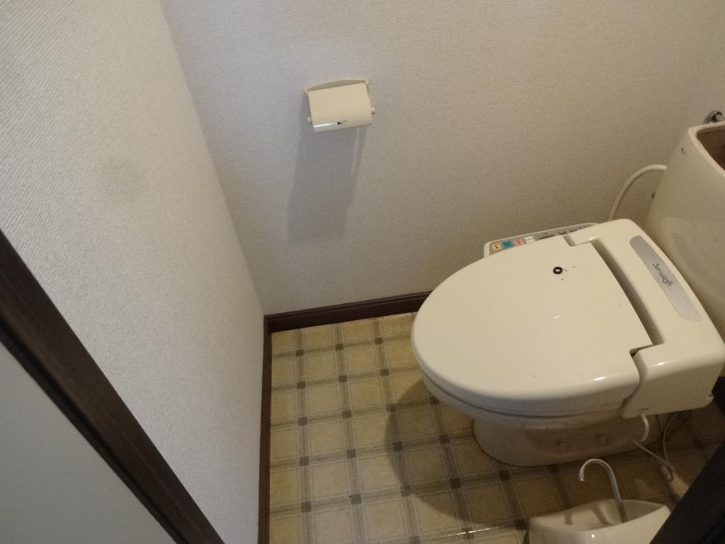 拡大写真:小宮ハイツ 1階103のトイレ(イメージ)
