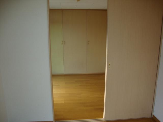 拡大写真:オーチャードⅢ 2階204の室内(イメージ)