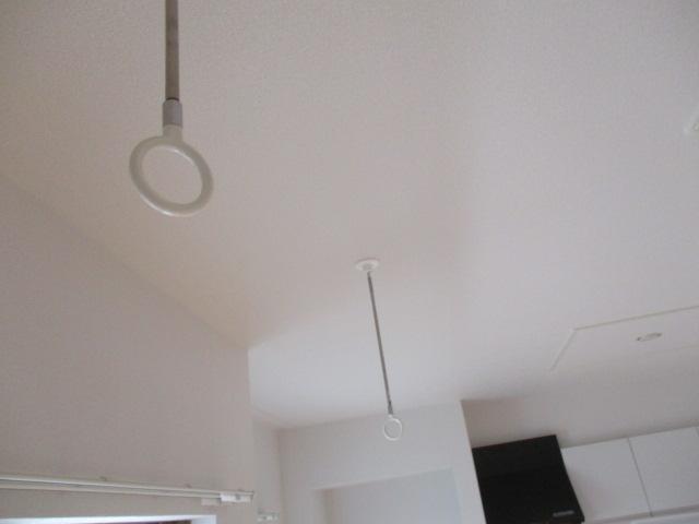 拡大写真:マレノワール A棟 1階102の室内物干ツール(イメージ)