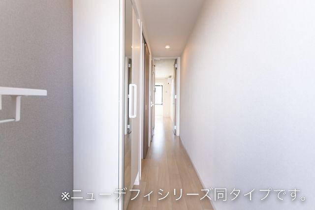 拡大写真:ヒカルサ 津上浜 1階102の玄関(イメージ)