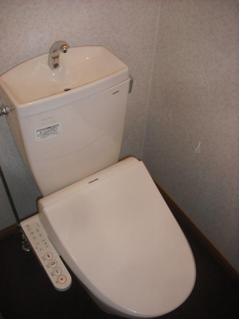 拡大写真:Mハイツ美園5 1階102のシャワー付トイレ(イメージ)