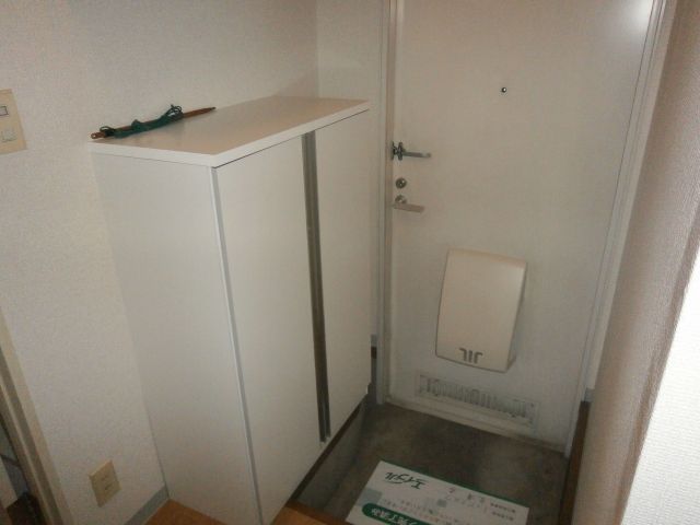拡大写真:春日部市南3丁目 103のシューズボックス