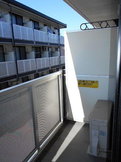 拡大写真:春日部市緑町1丁目 2階201のベランダ