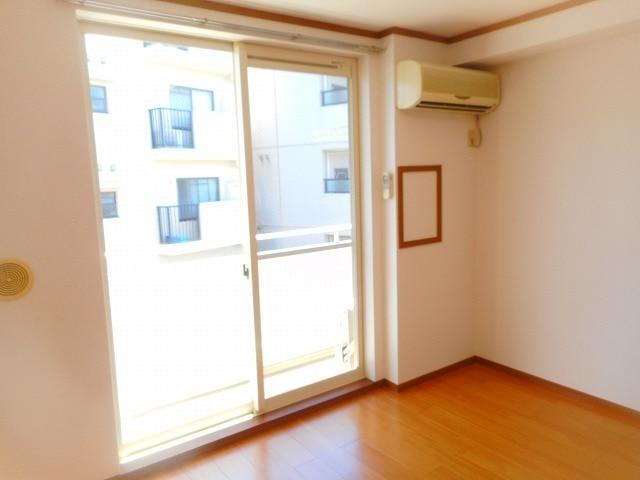 拡大写真:アンテノール 2階202の室内