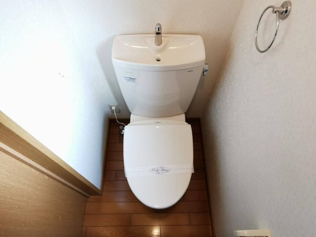 拡大写真:フローレンスYUKA 1階102のトイレ