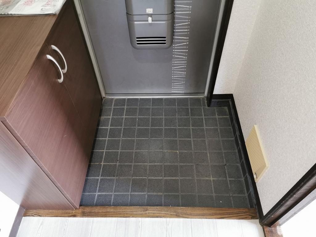 拡大写真:神科グランドマンション 4階407の玄関(イメージ)
