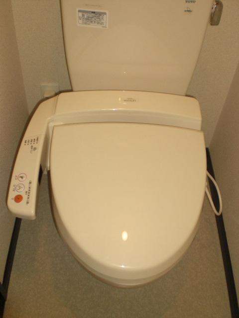 拡大写真:上田市上野 1階303のトイレ(イメージ)