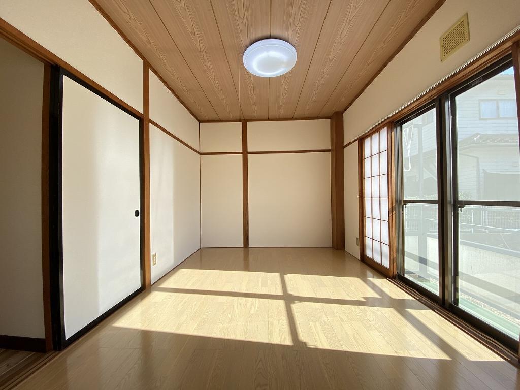 拡大写真:古里ハイツ 1階A-3の洋室