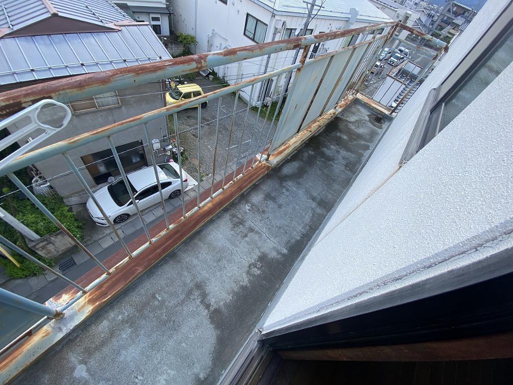 拡大写真:プシケ常田 3階305のベランダ