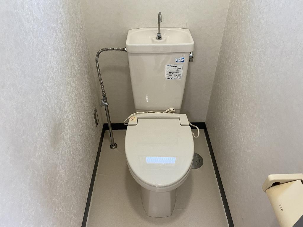 拡大写真:本町セブンマンション 2階205のトイレ