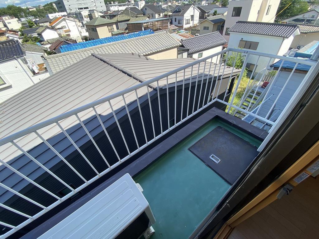 拡大写真:コーポミヤモト 3階302のベランダ