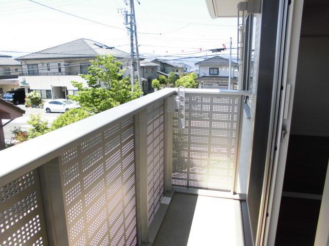 拡大写真:グリーンハイツ 2階201のベランダ