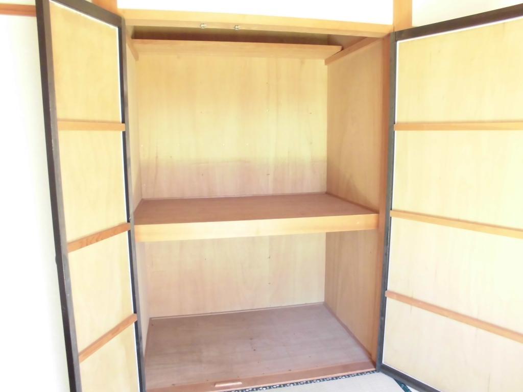 拡大写真：上田市秋和 1階101の収納