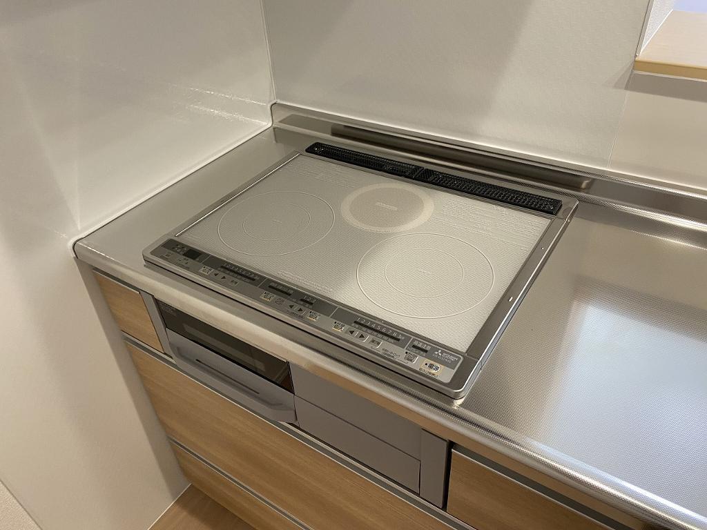 拡大写真:プレジール 1階101のキッチン