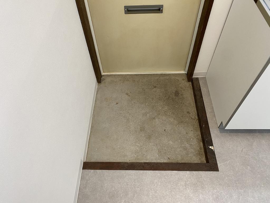 拡大写真:コーポY 1階101の玄関