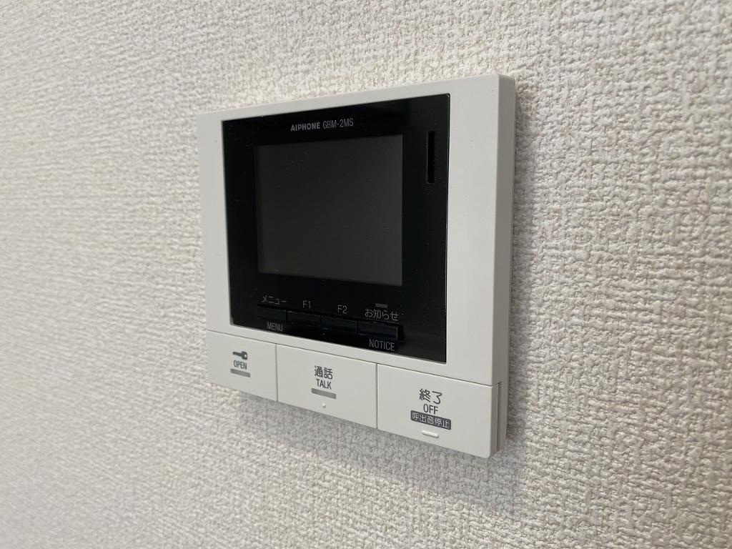 拡大写真:トリシア横町NORTH 3階305のカメラ付インターホン