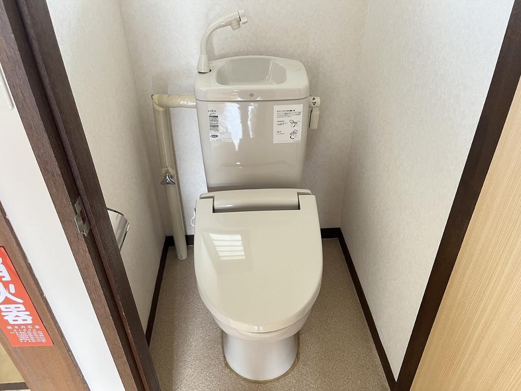 拡大写真:上田市下之郷 2階203のトイレ