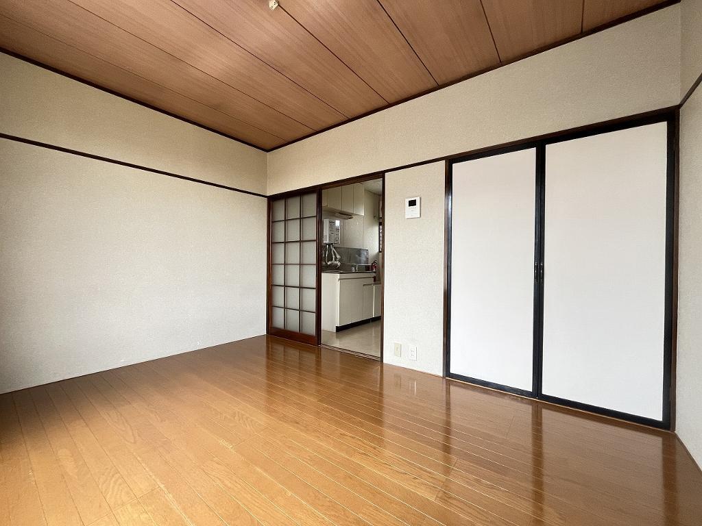 拡大写真:上田市下之郷 2階203の洋室