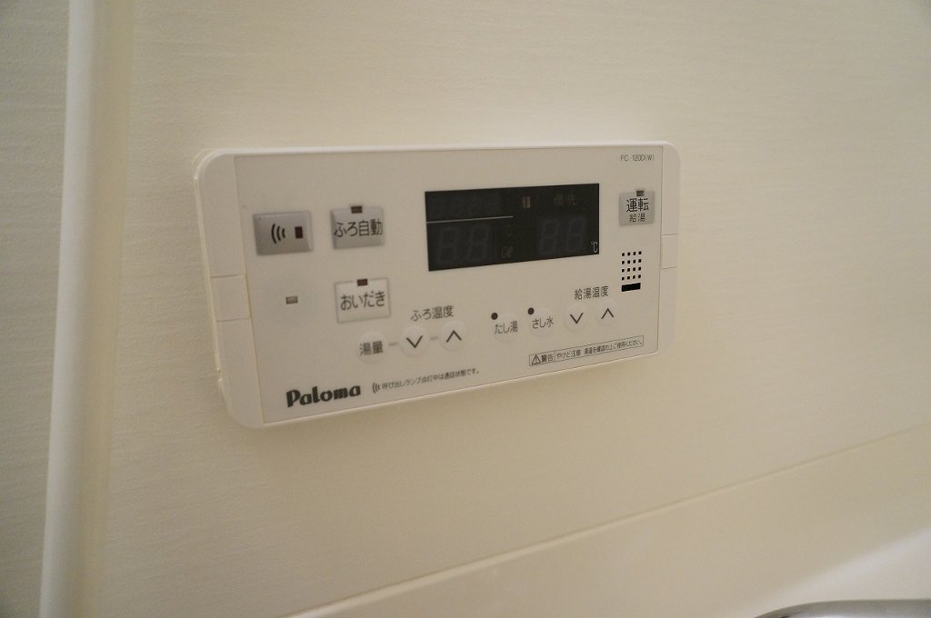 拡大写真:フォレストヴィラⅠ 2階202の追い焚き給湯