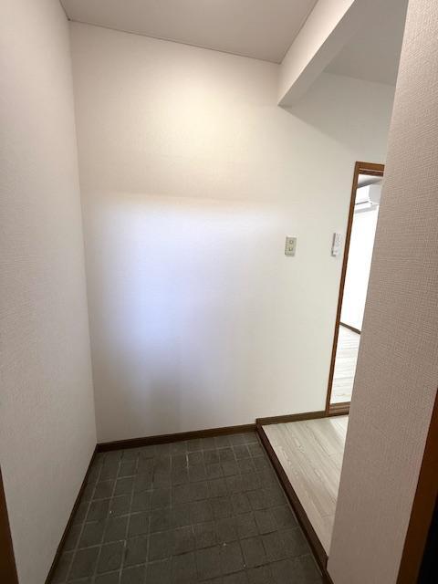 拡大写真:オレンジタウン A棟 1階A103の玄関(イメージ)