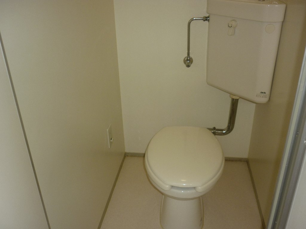 拡大写真:コーポ伊藤 1階101のトイレ(イメージ)