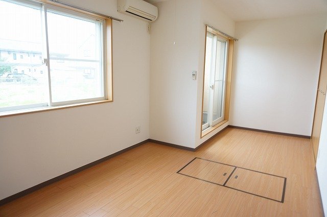 拡大写真:スプルース 2階201の室内(イメージ)