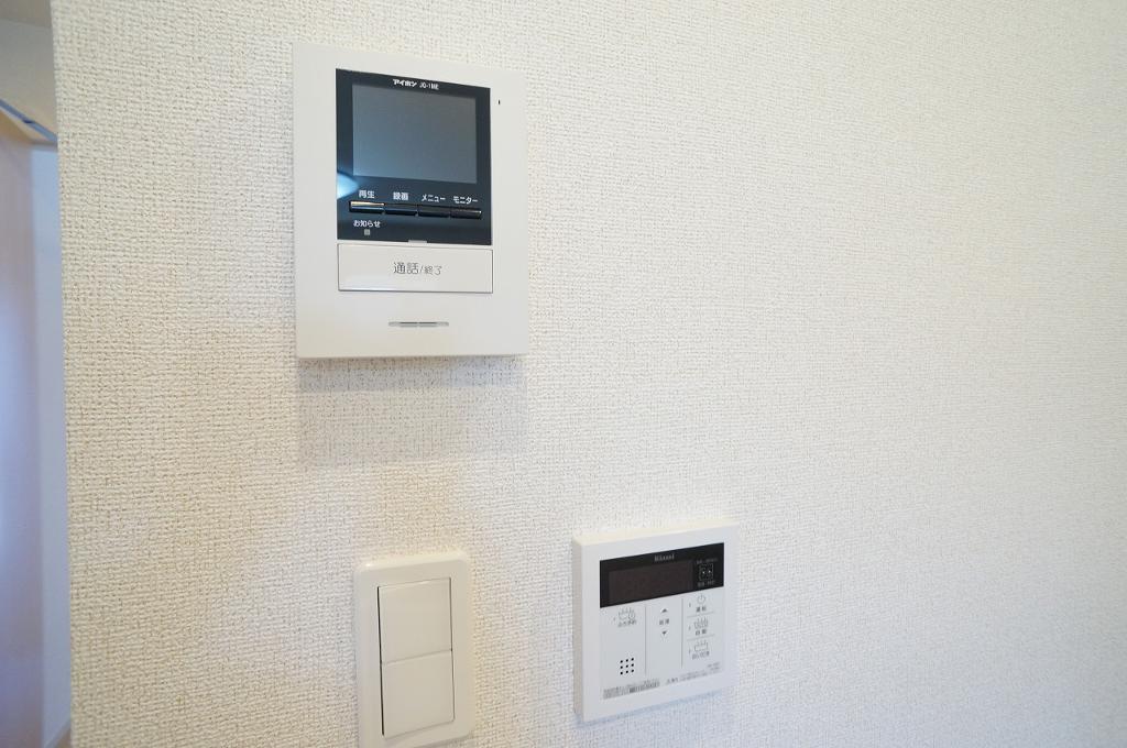 拡大写真:アーコンシェル B 2階202のカメラ付インターホン(イメージ)