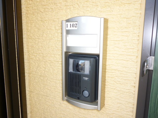 拡大写真:アルシュ Ⅰ 1階102のカメラ付インターホン