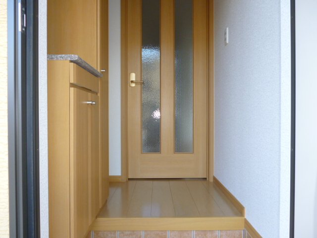 拡大写真:アルシュ Ⅰ 1階102の廊下