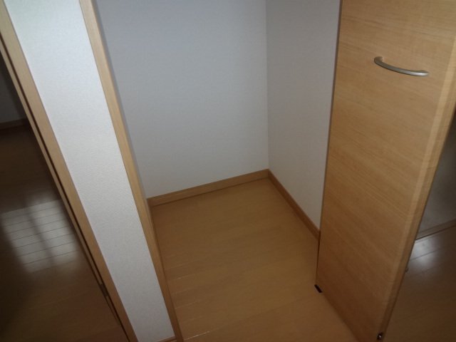拡大写真：アソーカ 1階Dの収納
