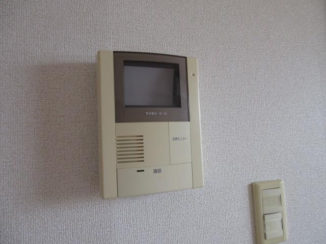 拡大写真: アンソレイエⅠ 2階203のカメラ付インターホン