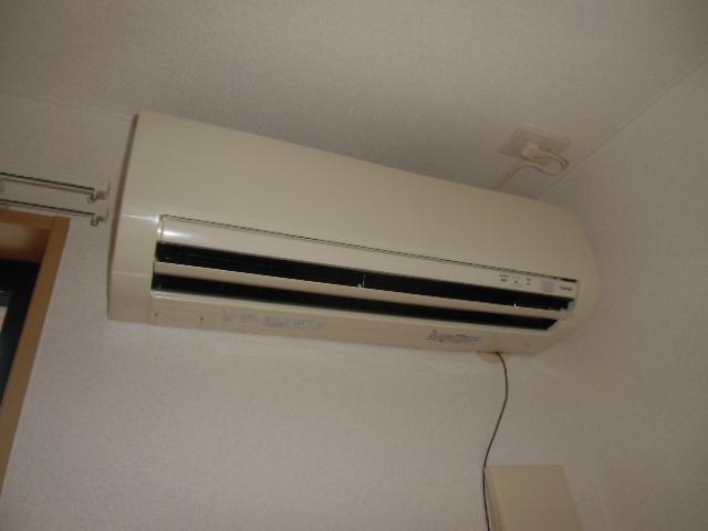 拡大写真：　スクウェア市之久田 2階205のエアコン(イメージ)