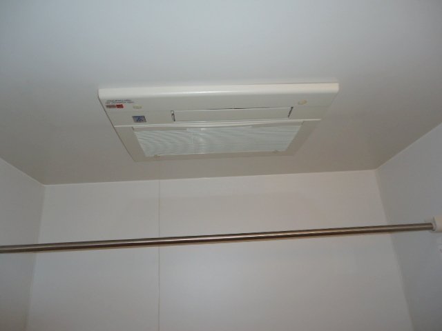拡大写真: ニワヴィレッジセカンド 3階315の浴室乾燥機(イメージ)