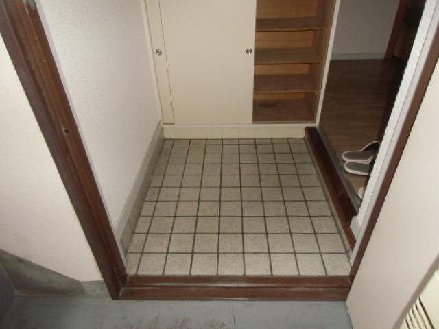 拡大写真: セゾンきさらぎ2棟 3階233の玄関