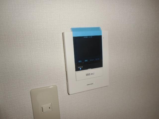 拡大写真: グランドハイツ豊山Ⅰ 2階201のカメラ付インターホン(イメージ)