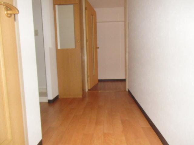 拡大写真: グランドハイツ豊山Ⅰ 3階306の脱衣所(イメージ)