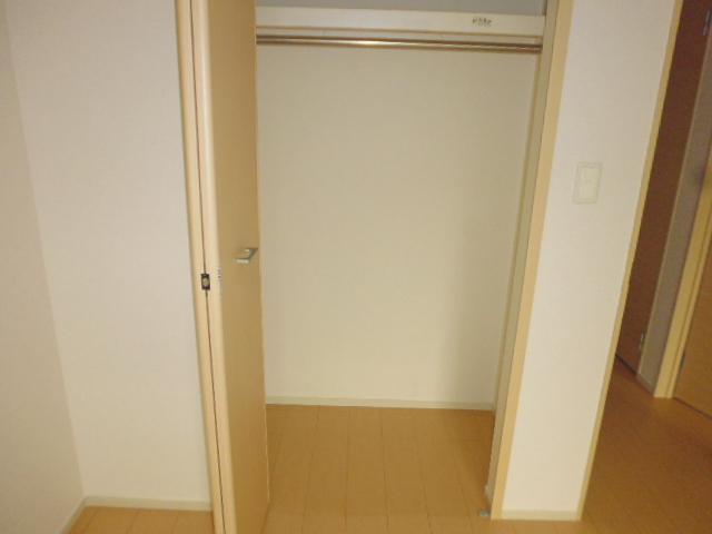 拡大写真:倉敷市連島5丁目 1階101のクローゼット