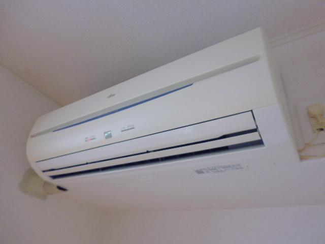 拡大写真:倉敷市北畝6丁目 1階103のエアコン
