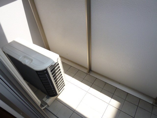 拡大写真:倉敷市児島下の町9丁目 2階201のベランダ