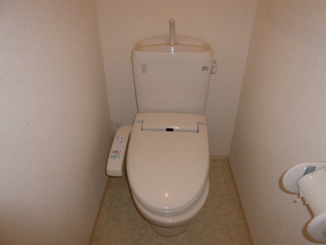 拡大写真:倉敷市中畝5丁目 2階206のシャワー付トイレ(イメージ)