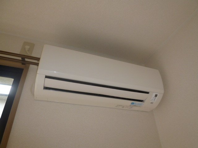 拡大写真:倉敷市南畝7丁目 1階101のエアコン
