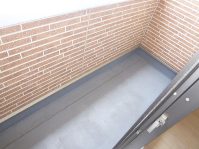 拡大写真:倉敷市児島阿津1丁目 2階201のベランダ